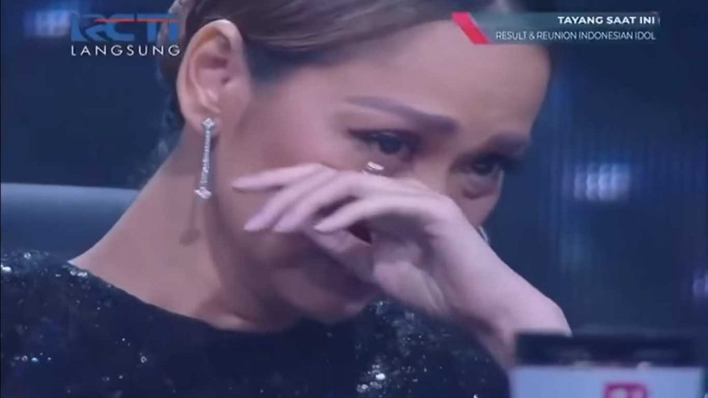 BCL-di-indonesian-idol-menangis