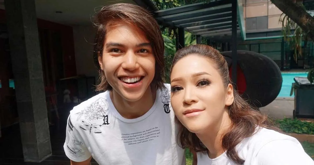 El Rumi Balik Indonesia, Ini Cara Unik Maia Estianty Menyambutnya