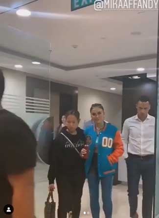 agnez-mo-dijemput-raphael-maitimo