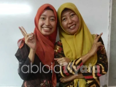 anak-ibu-gelar-doktor