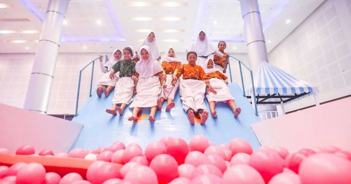 Melihat Serunya Quiz Bowl di KFC Elementary School Games