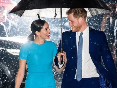 meghan-dan-pangeran-harry-romantis