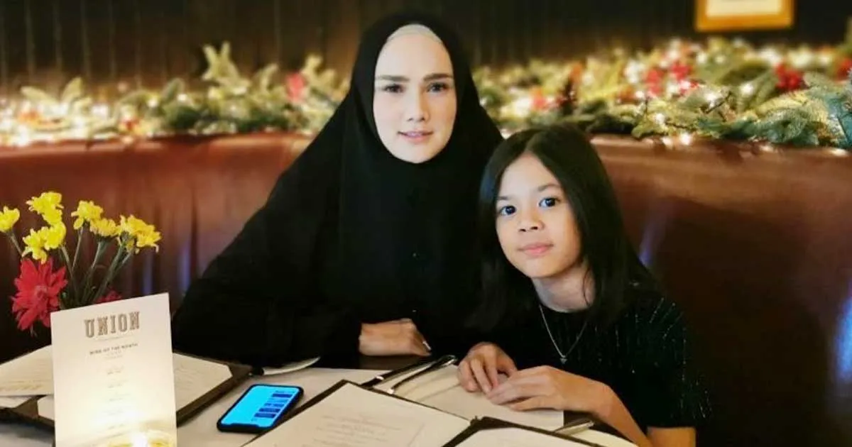 Secantik Mulan Jameela, Foto Safeea Ahmad Berhijab Curi Perhatian