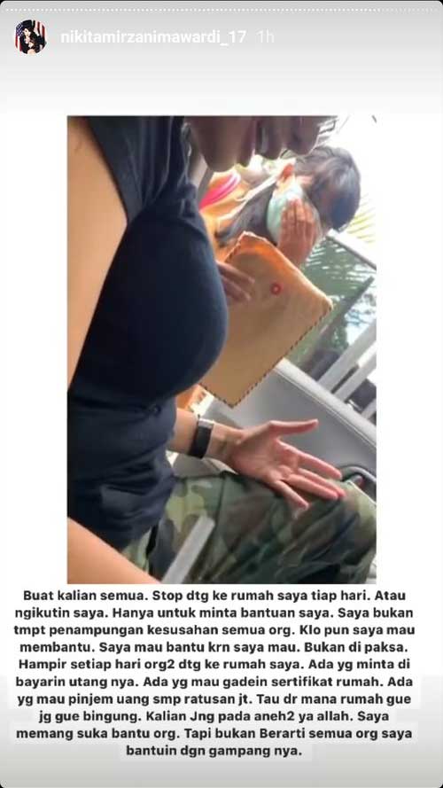 Nikita Mirzani bantu orang