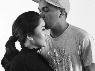 pesan terakhir mutia-ayu-dan-glenn-fredly-istri-ziarah