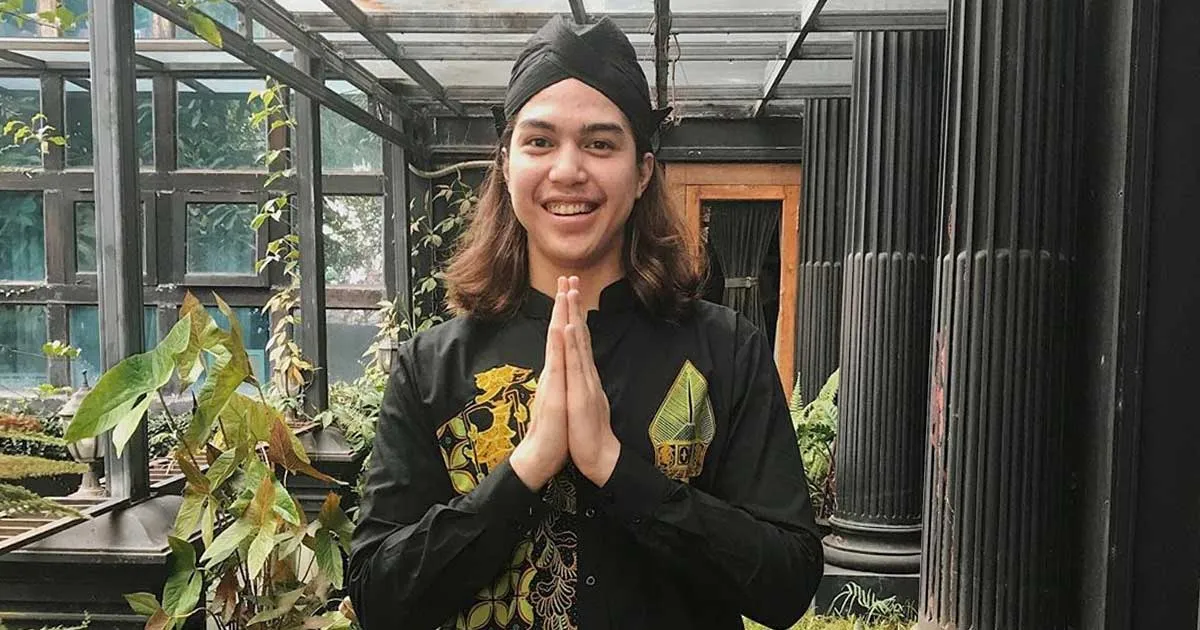 Sebut Dhani Ajari Dirinya Jadi Lelaki Sejati, El Rumi Diserbu Warganet