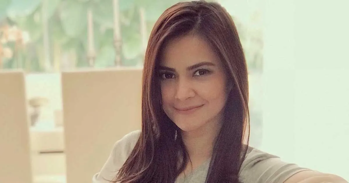 Cut Tary Kirim Kado Spesial untuk Ulang Tahun Kembarannya