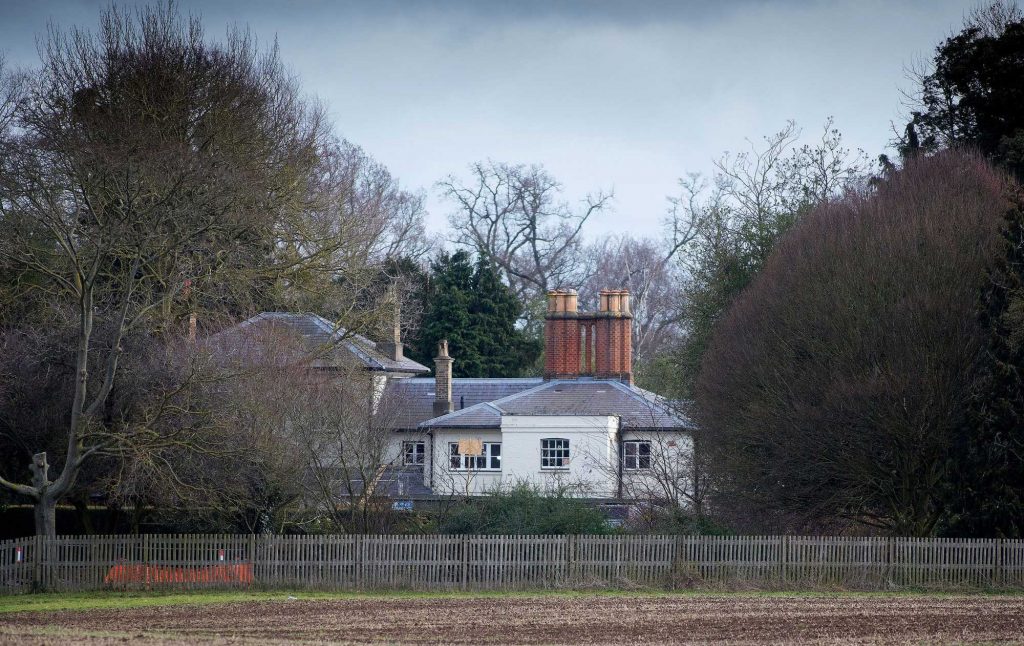 rumah-meghan-markle-pangeran-harry-frogmore-cottage