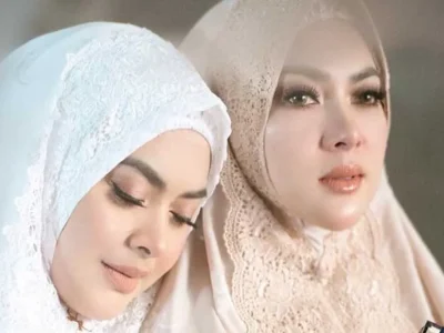 syahrini-dan-aisyahrani