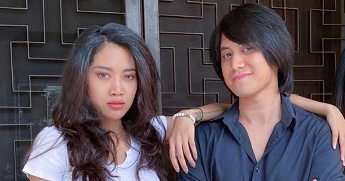 Begini Cara Kevin Aprilio dan Widi ’Vierratale’ Dukung Aurel-Azriel