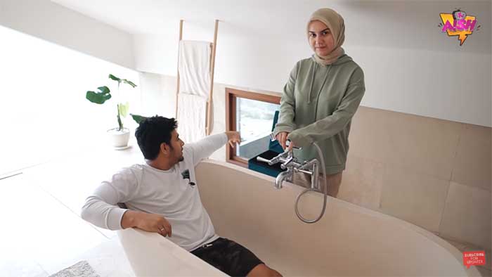Kamar Irish Bella