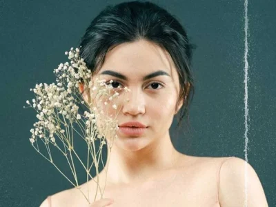 sepeda presiden film ariel-tatum-bunuh-diri-tidak-percaya-diri