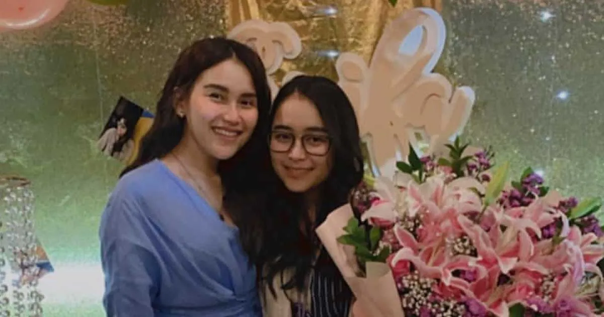 Sang Adik Ultah, Ayu Ting Ting Beri Kado Termewah Sepanjang Abad