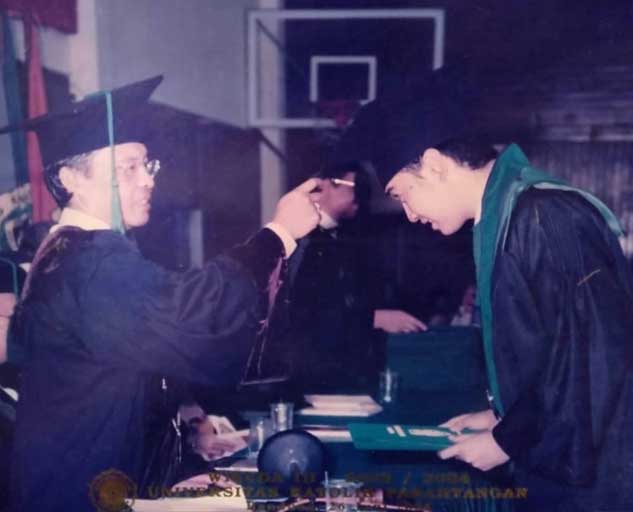 iwet-ramadhan-wisuda-ldr