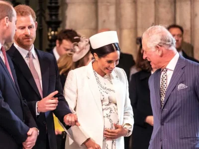 keguguran meghan markle respon keluarga kerajaan pangeran-charles-meghan-markle-kekuatan
