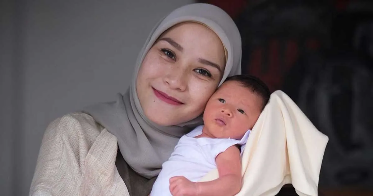 Khitankan Bayinya yang Baru 15 Hari, Ini Alasan Zaskia Adya Mecca