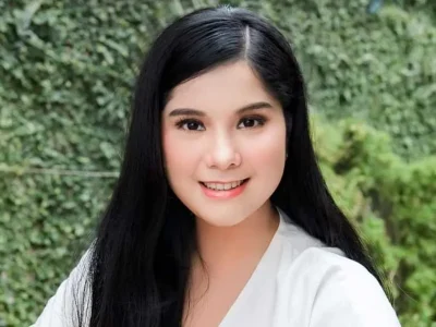 Annisa Pohan ngaji
