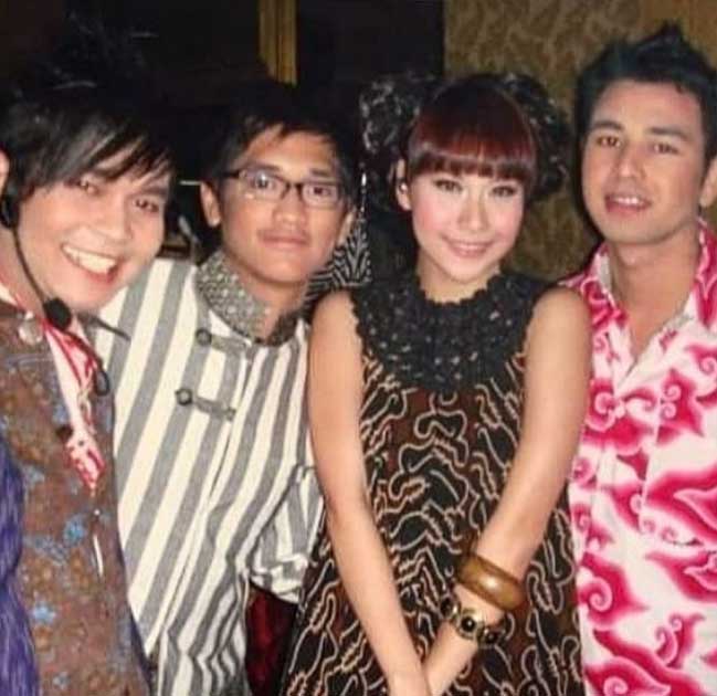 bedak-indra-bekti,-raffi,-bcl,-afgan