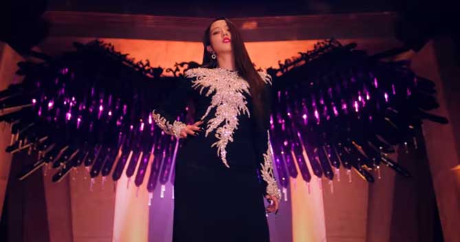 jisoo-outfit-how-you-like-that-3