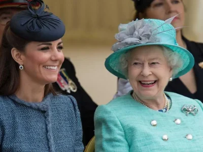 kate-middleton-sikkate-middleton-sikap-ratu-elizabeth-miripap-ratu-elizabeth-mirip