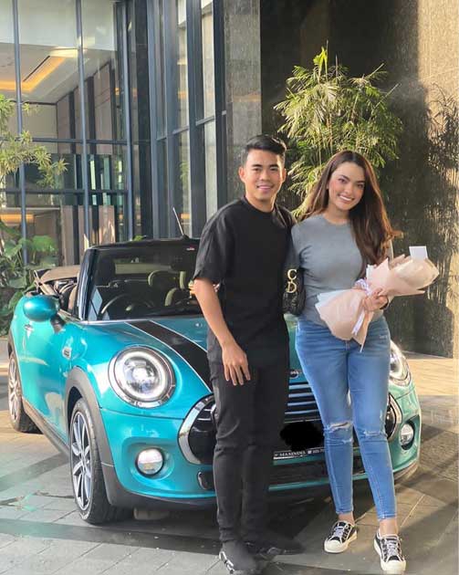 sarah-ahmad-dapat-mobil