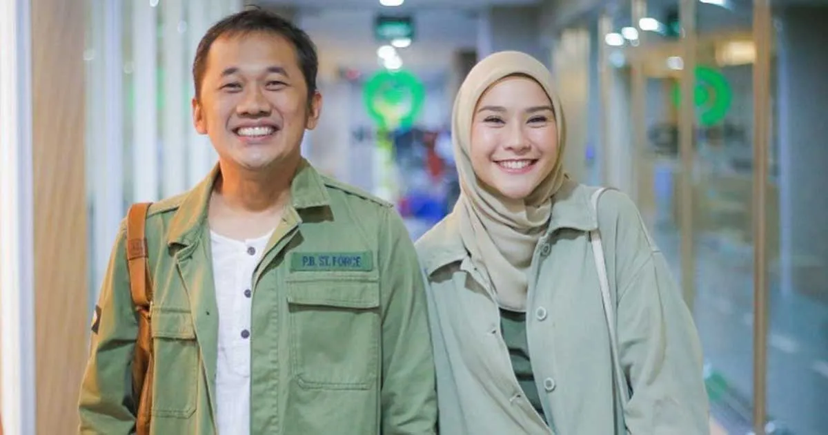Zaskia Adya Mecca Melahirkan, Hanung Bocorkan Arti Nama Anaknya