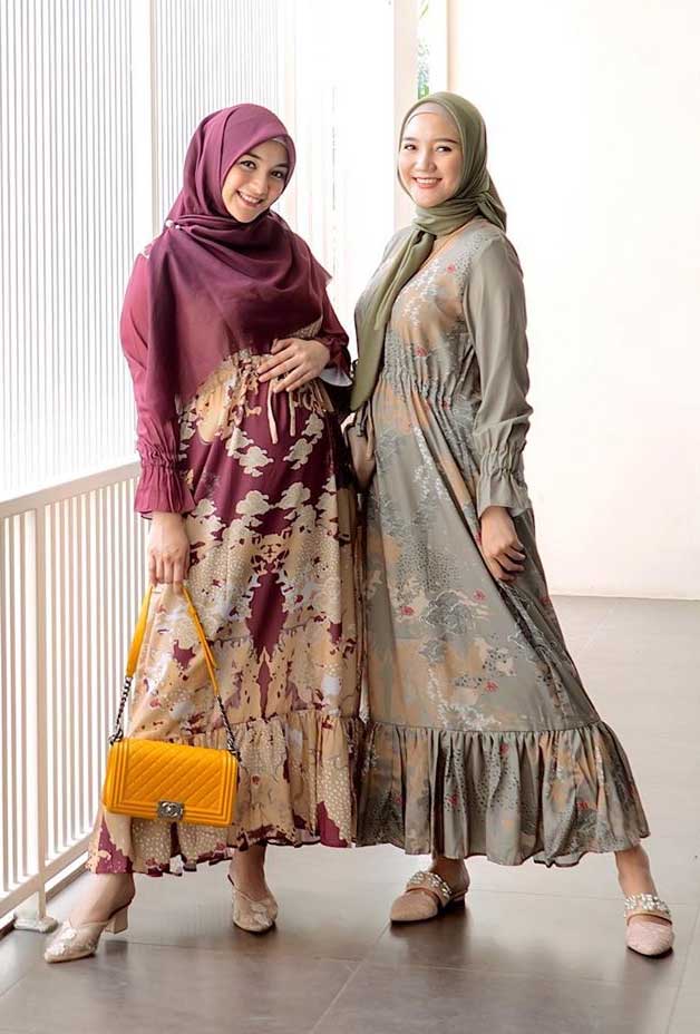 citra-kirana-dan-erica-putri-baju-kembar-hamil