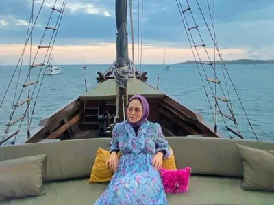 rachel-vennya-liburan