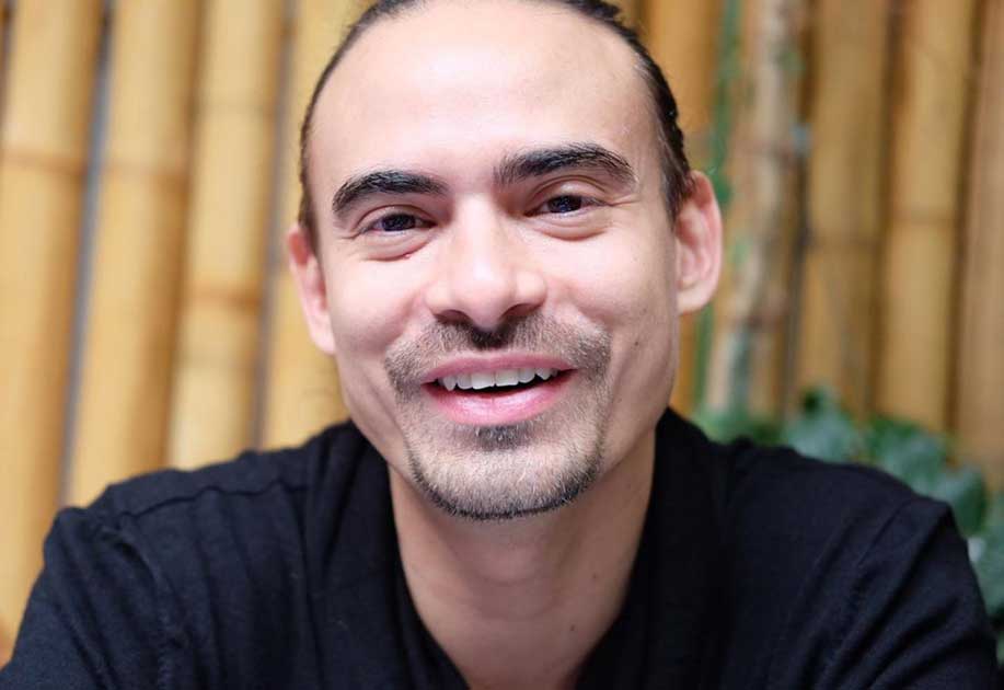 ashraf sinclair berulang tahun