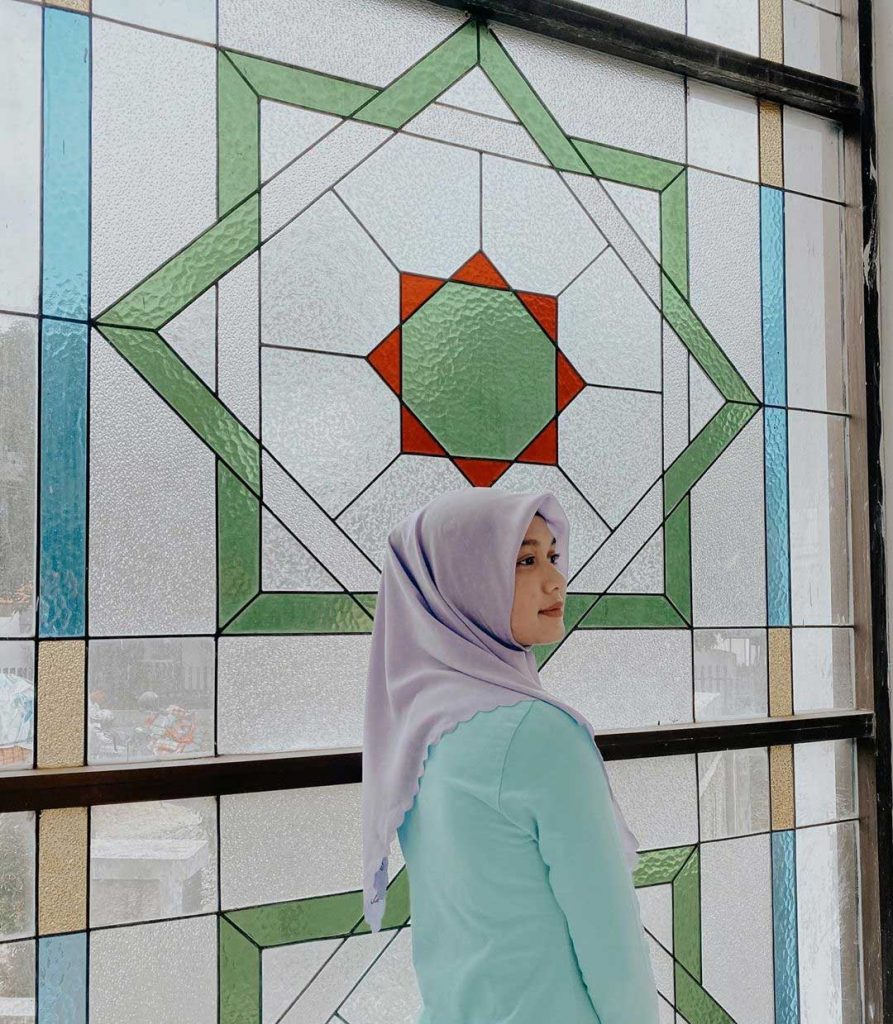 dea-imut-annisa-berhijab