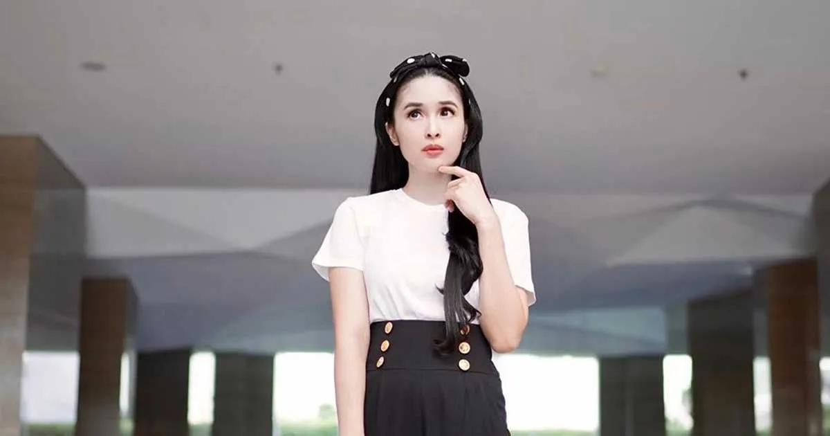 Pernah Putus Karena Beda Agama, Sandra Dewi Ungkap Ketakutannya