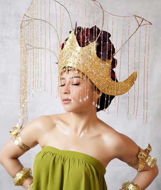 nikita-willy-glaze-skin