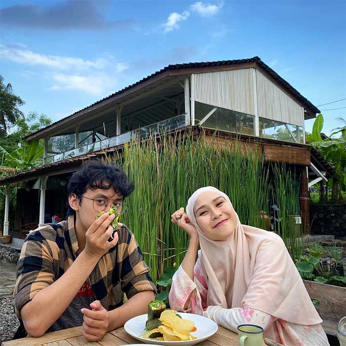 Zaskia Adya Mecca dan Bhumi