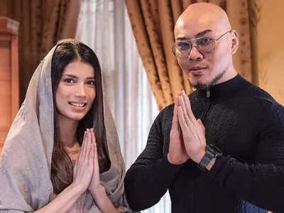 deddy-corbuzier-nikah-siri-dengan-sabrina-chairunnisa-kekasih-pacar