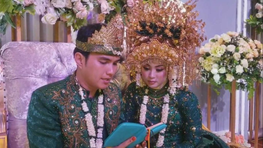 fakta-istri-aldi-taher