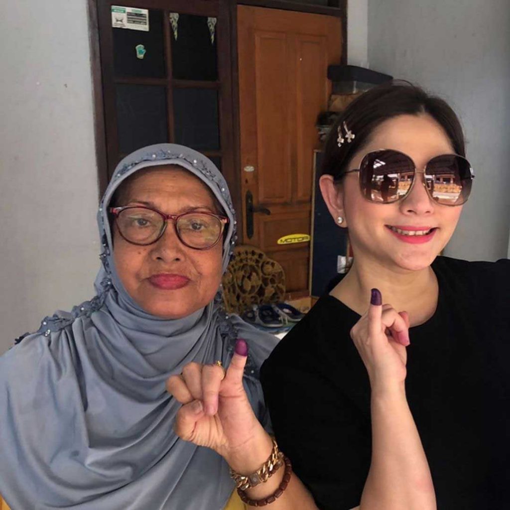 ibu-cut-keke-cut-zuriati-meninggal-dunia