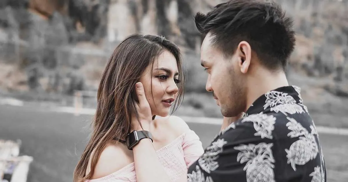 Jenita Janet Curhat Awal Mula Kecantol Danu Sofwan