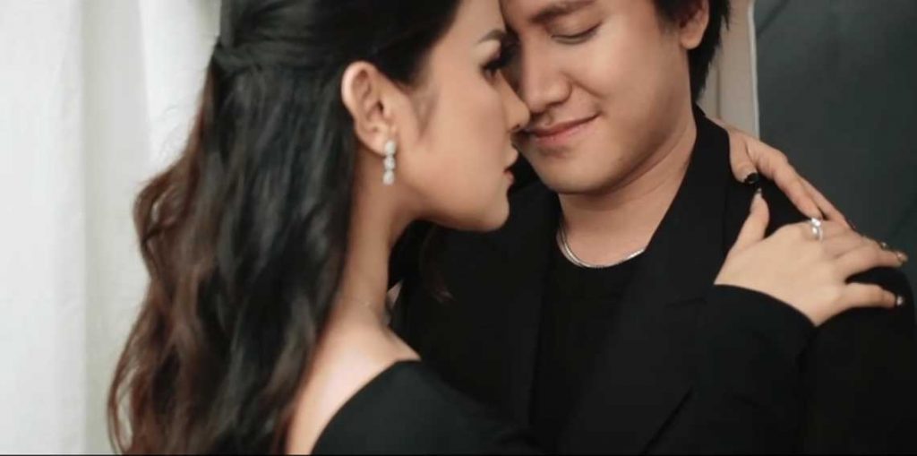 kevin-aprilio-dan-vicy-mealnie-prewedding
