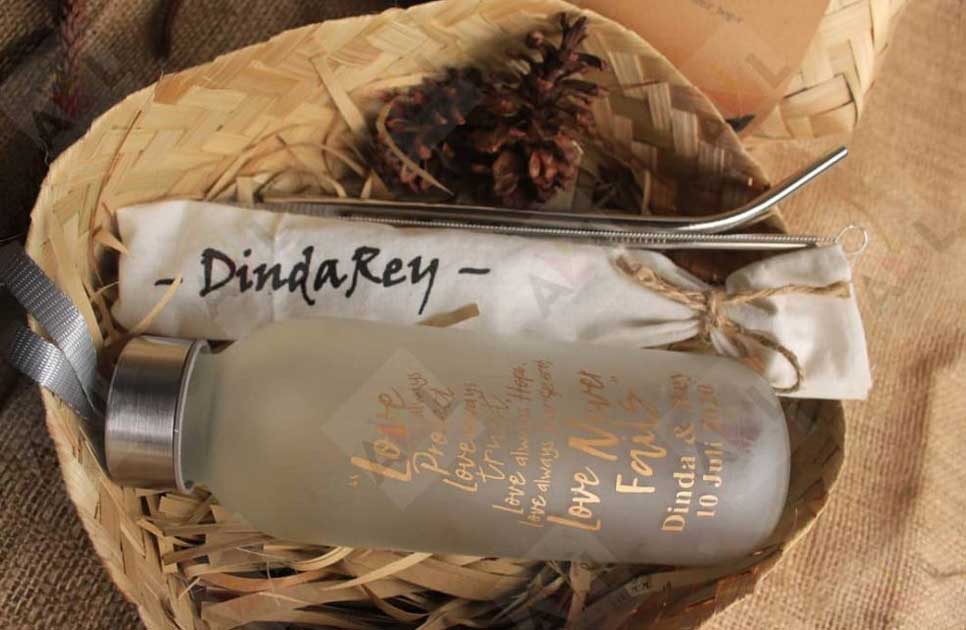 souvenir-dinda-hauw