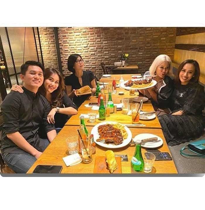 Ayu Ting Ting dan Adit