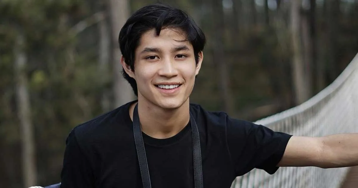 Lama Menghilang, Teuku Rassya Muncul dengan Pacar Baru