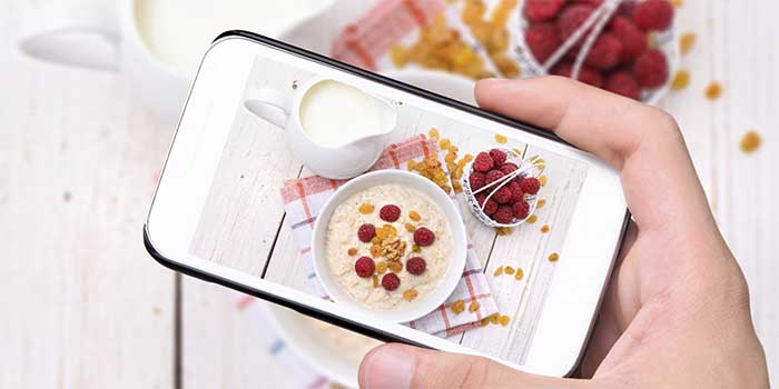 Foto makanan dengan smartphone