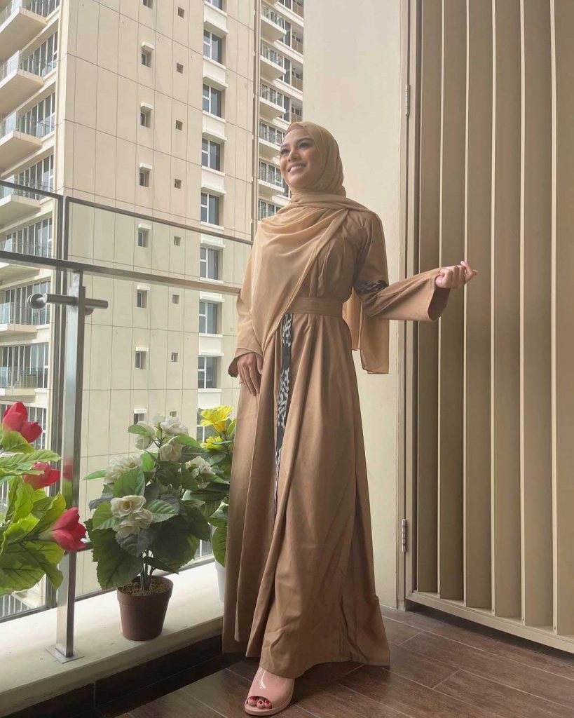 aurel-hermansyah-berhijab-foto