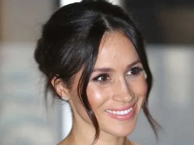 dukungan-artis-selebriti-untuk-meghan-markle-keguguran