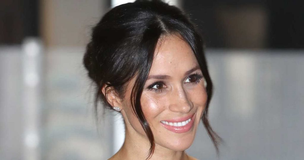 dukungan-artis-selebriti-untuk-meghan-markle-keguguran
