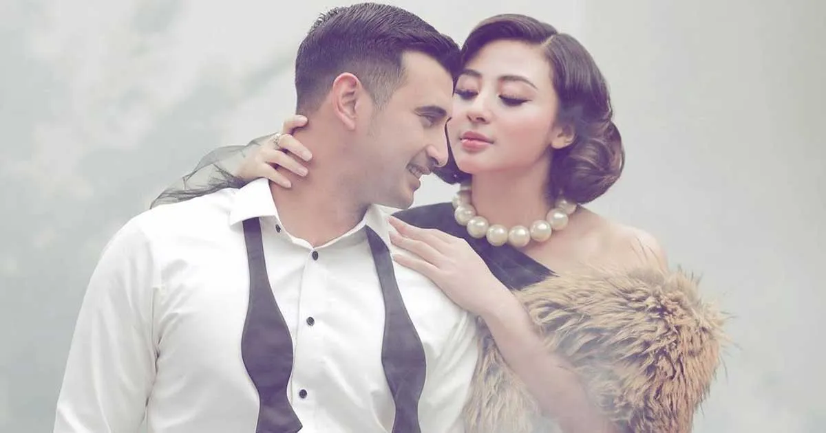 Usung Adat Minang, Yuk Intip Foto-foto Prewedding Ali Syakieb
