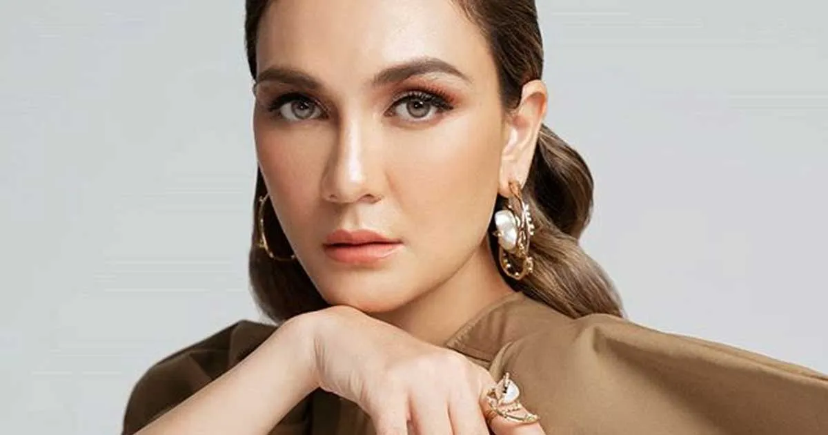 Sahabat Bocorkan Luna Maya akan Menikah Tahun Depan