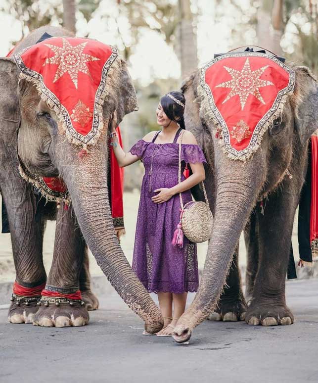 sharena-delon-maternity