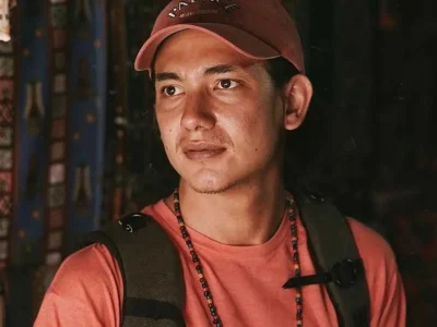 adipati-dolken-ayah-meninggal-dunia