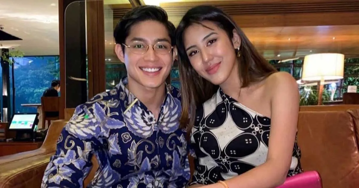 Foto Mesra Teuku Rasya dan Pacar Baru Bikin Heboh